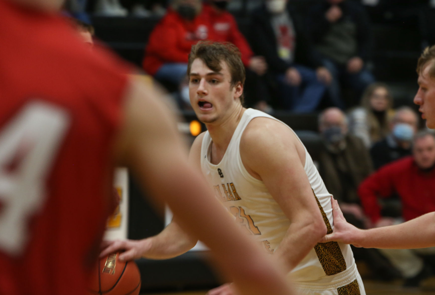 Clear Lake boys basketball vs Forest City - 01-09-21 -14.jpg